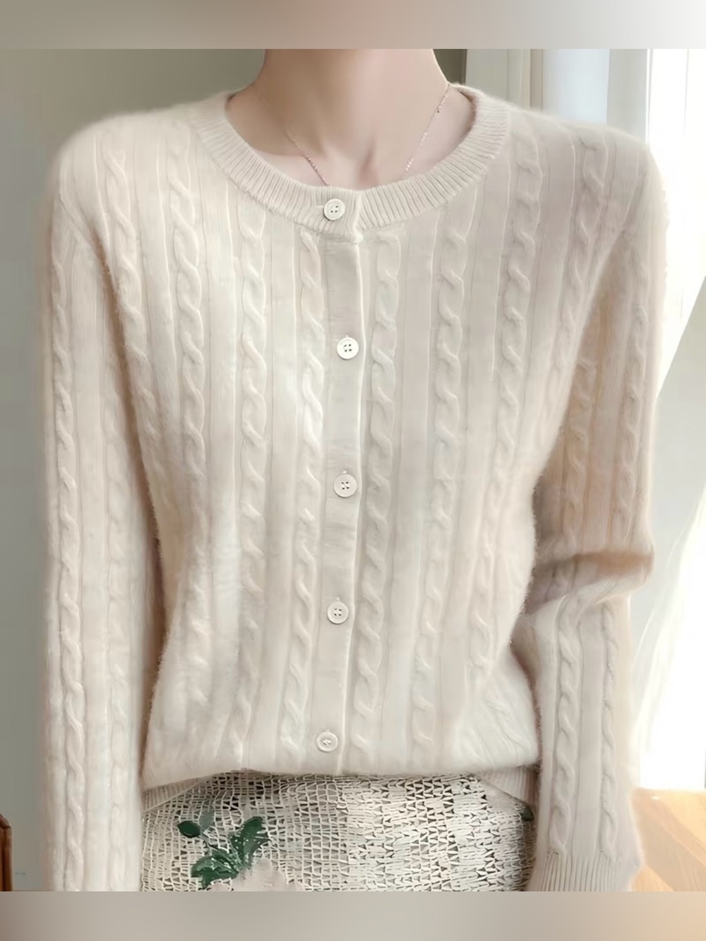 New 100% Cashmere Cardigan Large